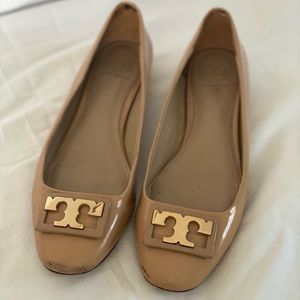 Tory Burch Tan Flats size 8